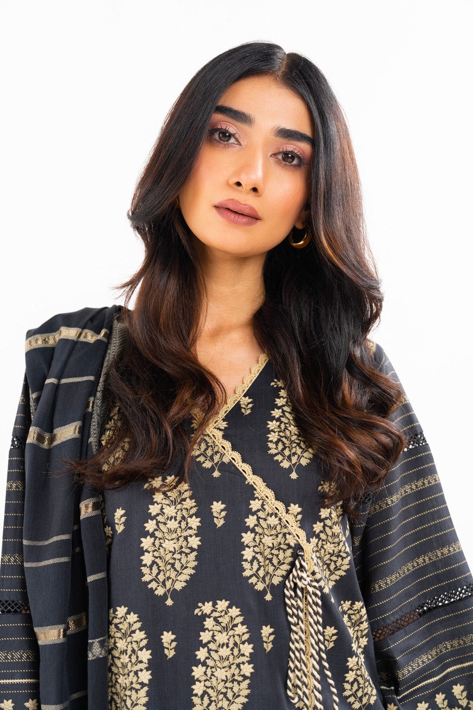 RTS | SHIRT, TROUSER & DUPATTA - Image 3
