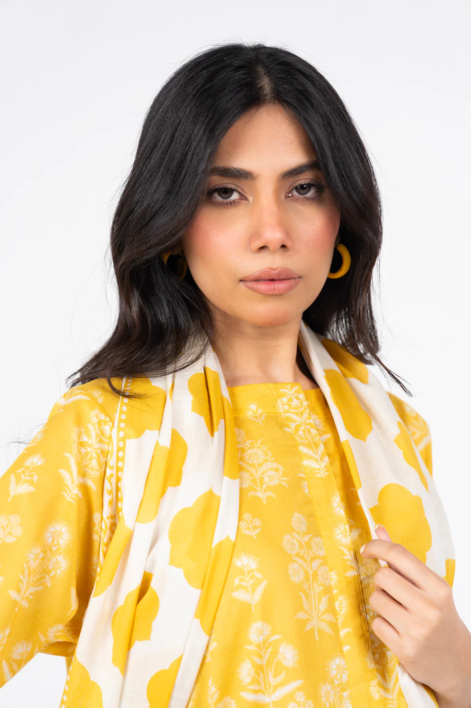 RTS | SHIRT, TROUSER & DUPATTA - Image 3