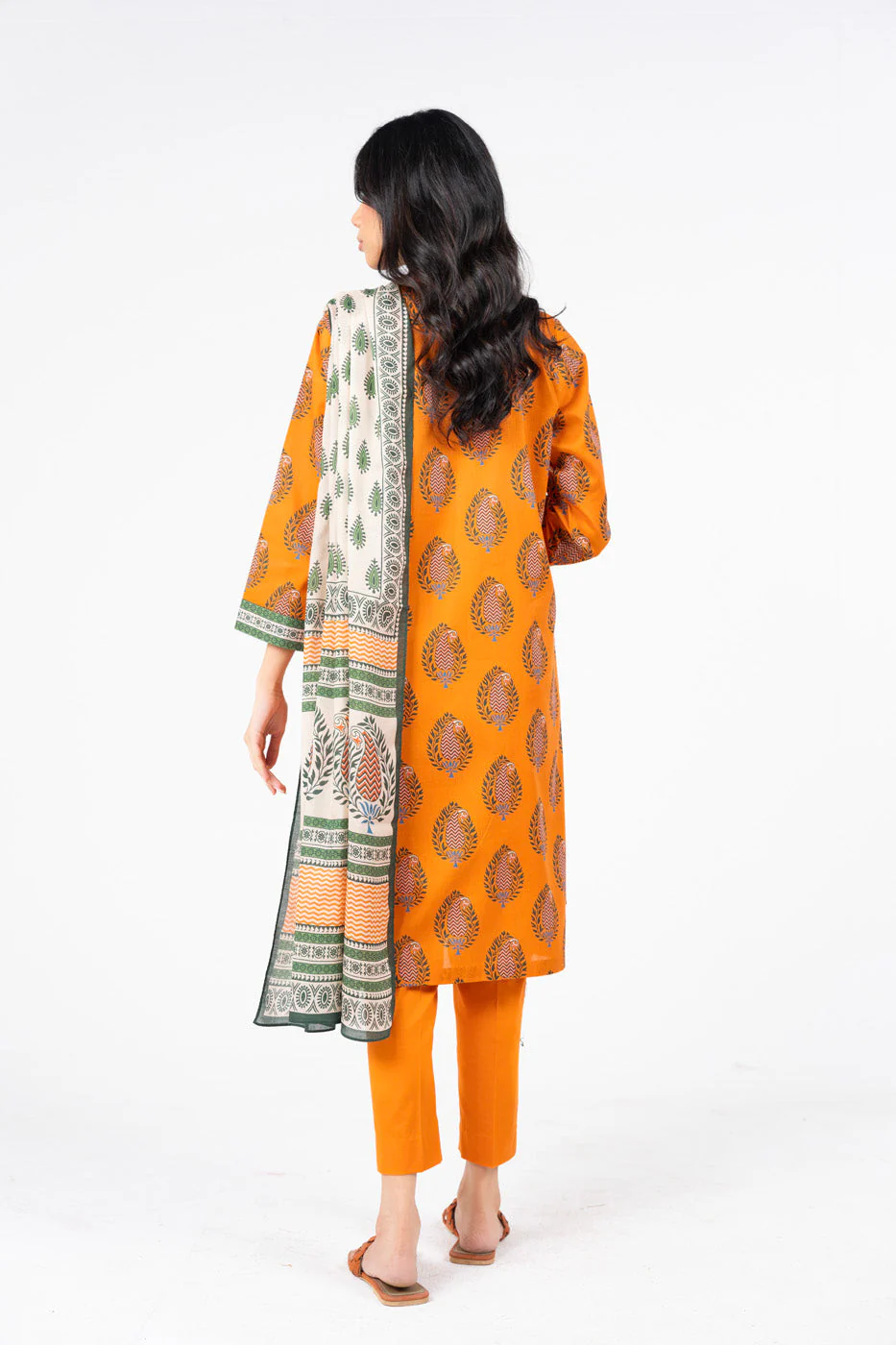 RTS | SHIRT, TROUSER & DUPATTA - Image 4