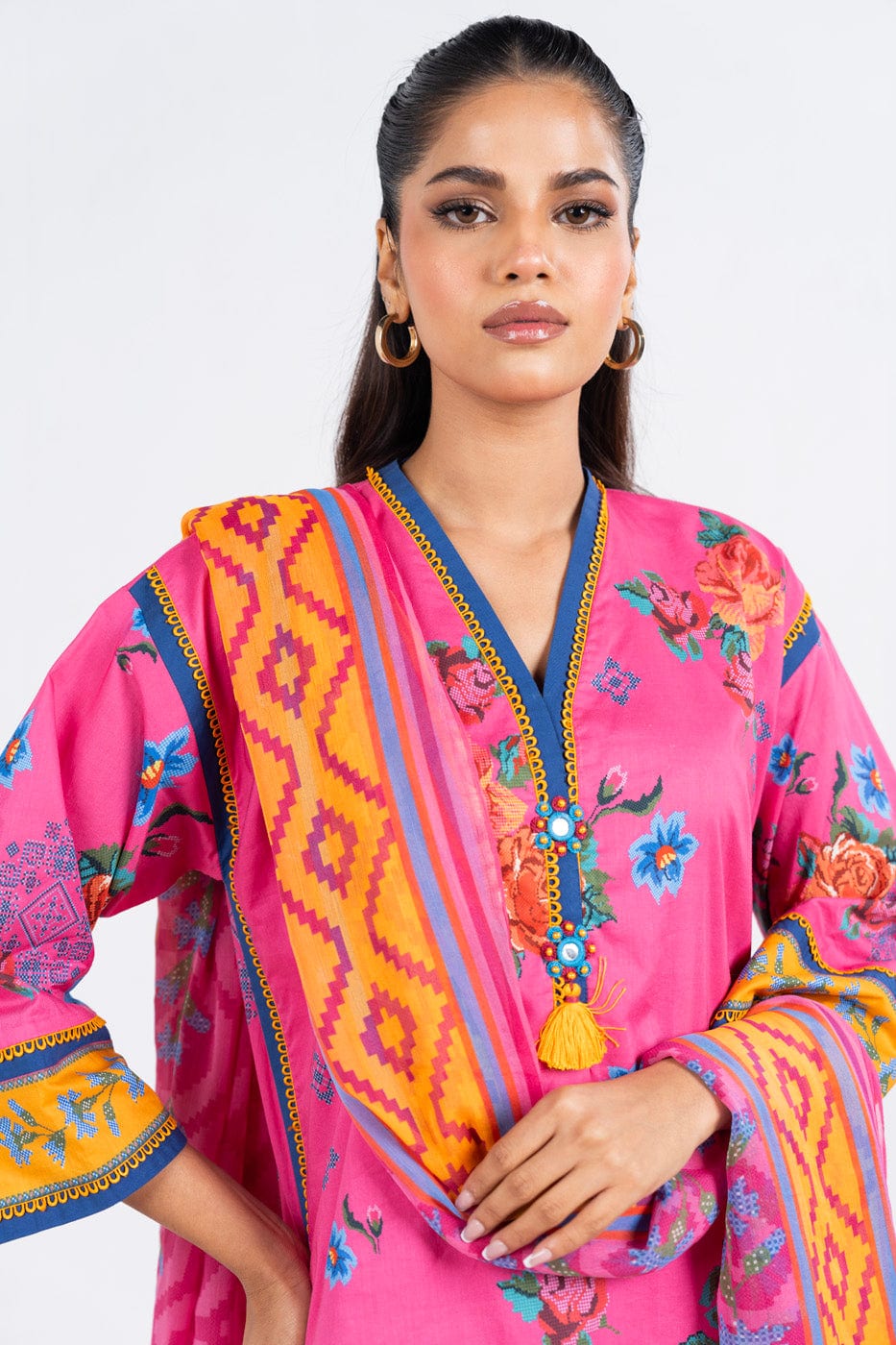 RTS | SHIRT, TROUSER & DUPATTA - Image 3