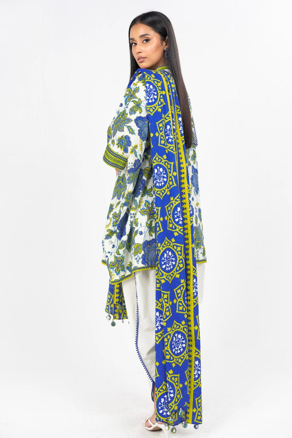 RTS | SHIRT, TROUSER & DUPATTA - Image 5
