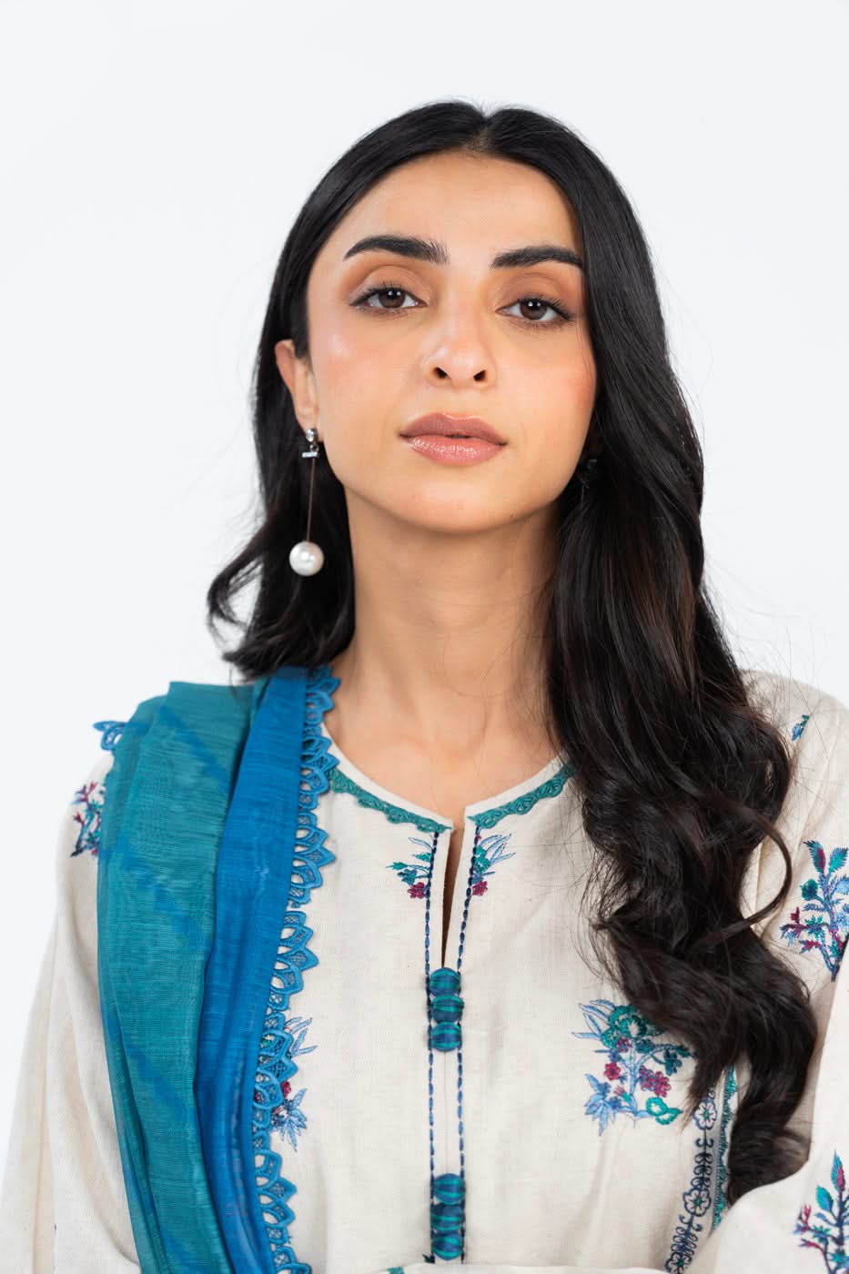 RTS | SHIRT, TROUSER & DUPATTA - Image 3