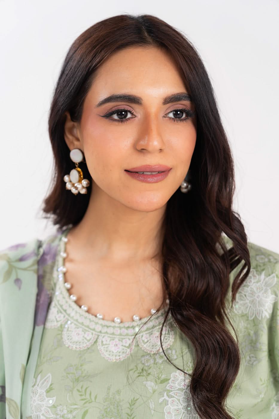 RTS | SHIRT, TROUSER & DUPATTA - Image 3