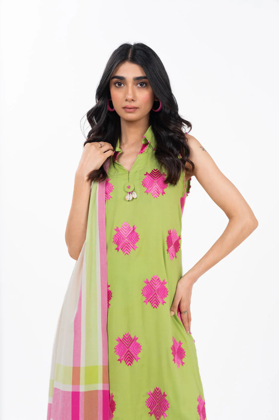 RTS | SHIRT, TROUSER & DUPATTA - Image 3