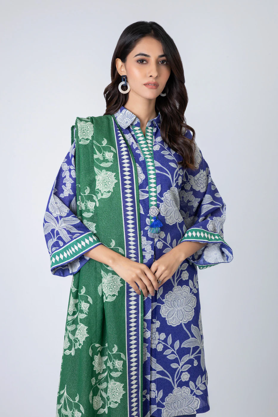 RTS | SHIRT, TROUSER & DUPATTA - Image 2