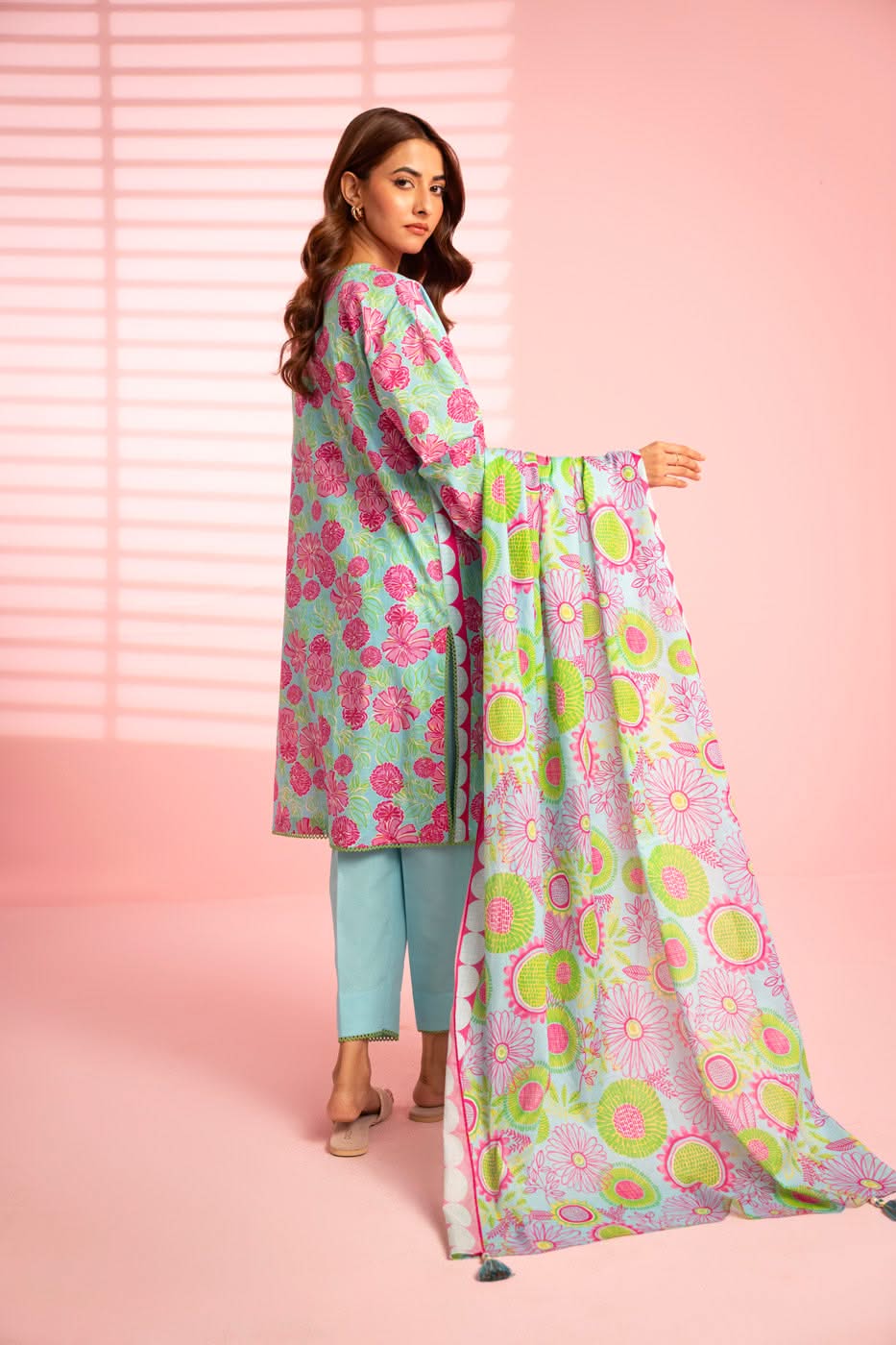 RTS | SHIRT, TROUSER & DUPATTA - Image 4