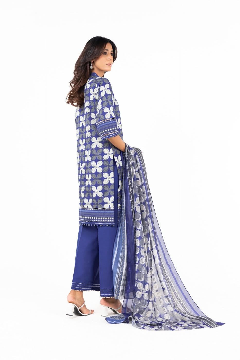 RTS | SHIRT, TROUSER & DUPATTA - Image 4