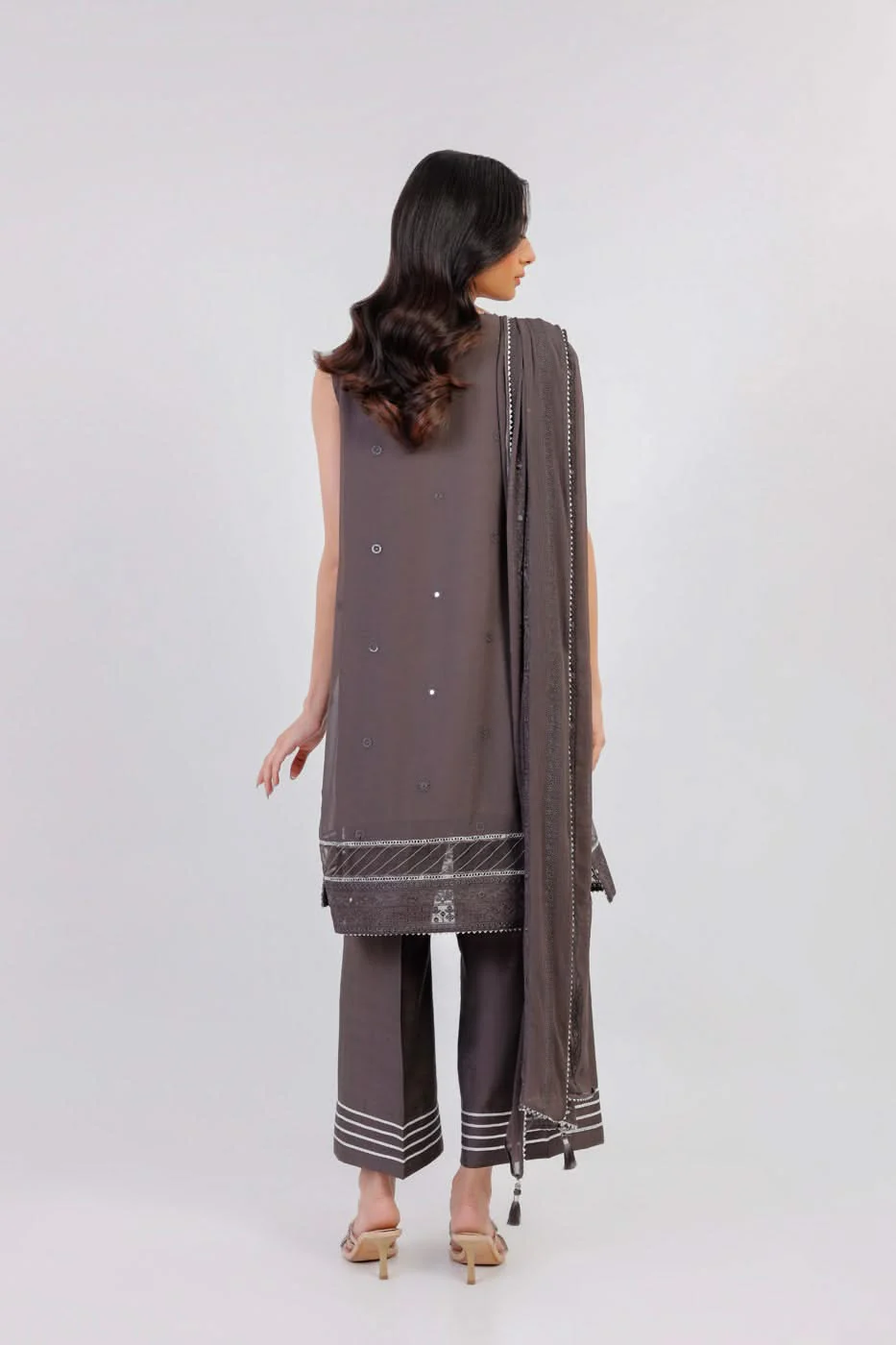 RTS | SHIRT, LINING, TROUSER & DUPATTA - Image 4