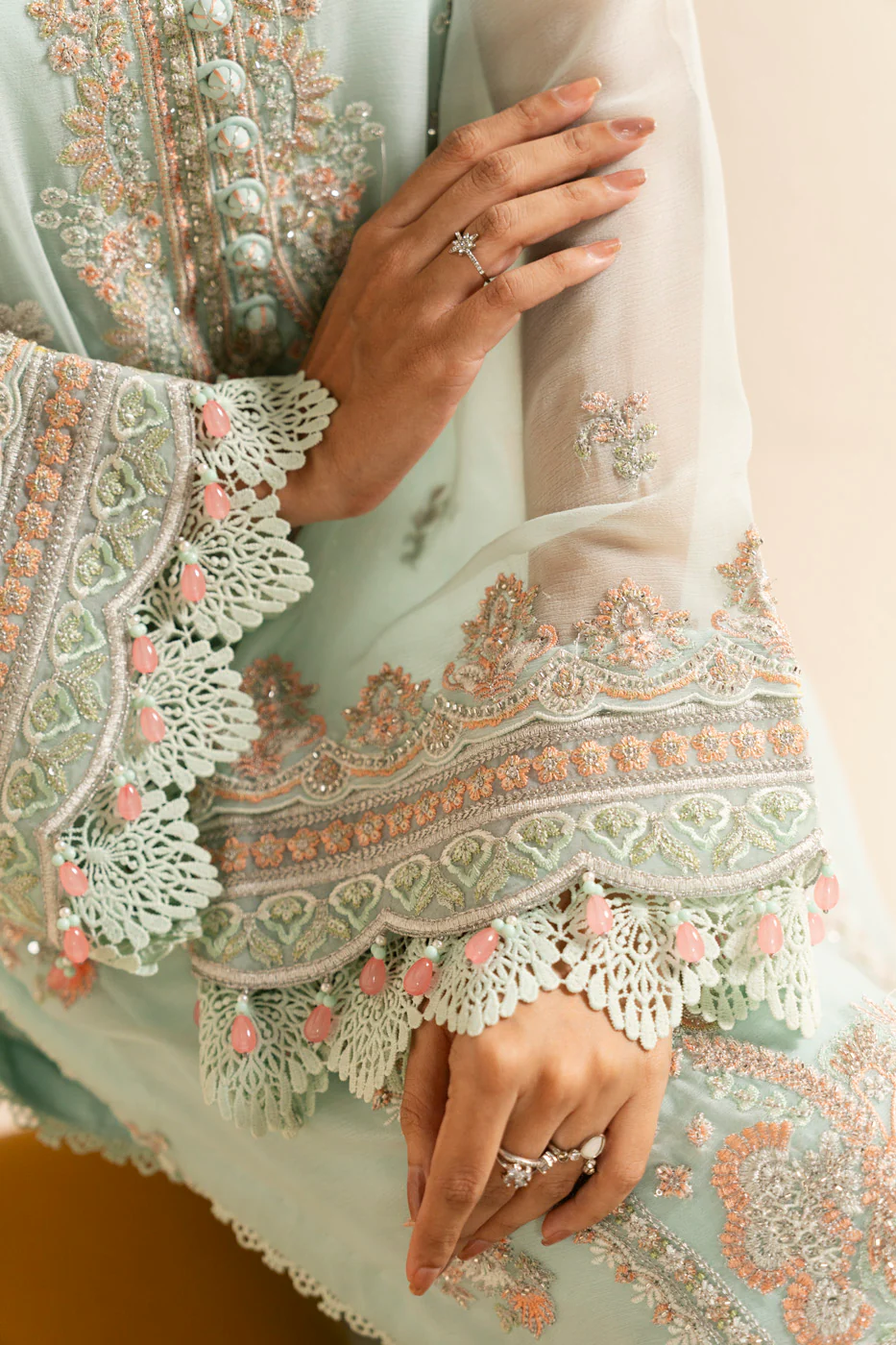 RTS | SHIRT, LINING, TROUSER & DUPATTA - Image 4