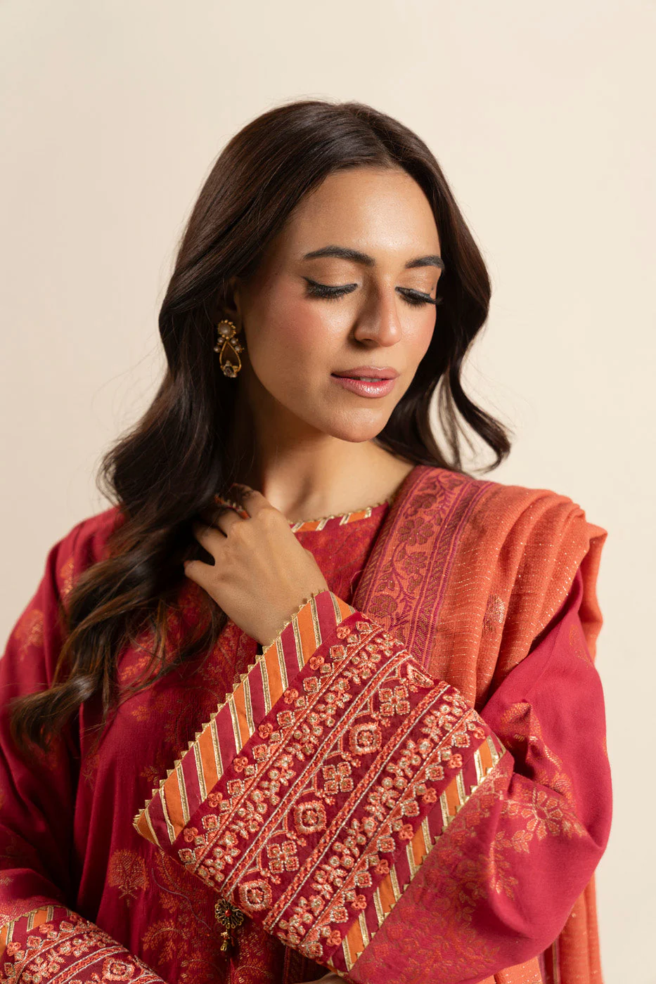 RTS| SHIRT, TROUSER & DUPATTA - Image 3