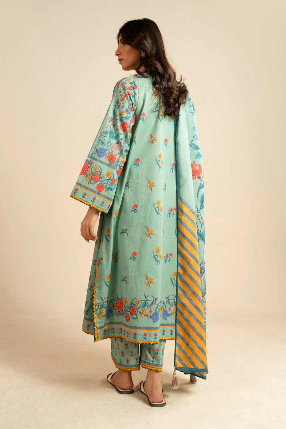RTS | SHIRT, TROUSER & DUPATTA - Image 4
