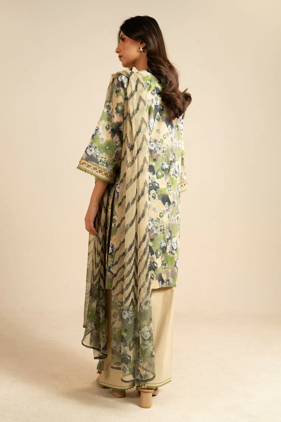 RTS | SHIRT, TROUSER & DUPATTA - Image 4