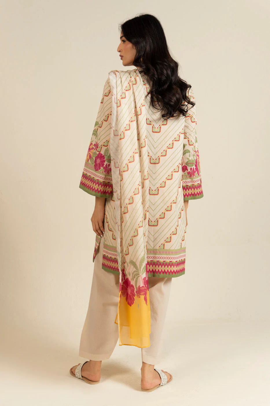 RTS | SHIRT, TROUSER & DUPATTA - Image 4