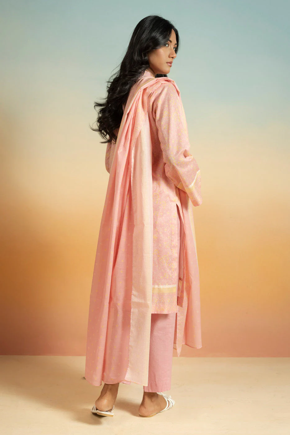 RTS | SHIRT, TROUSER & DUPATTA - Image 4
