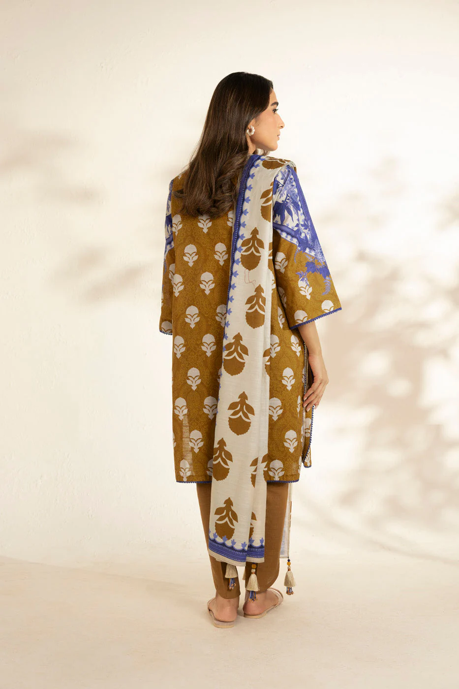 RTS | SHIRT, TROUSER & DUPATTA - Image 4