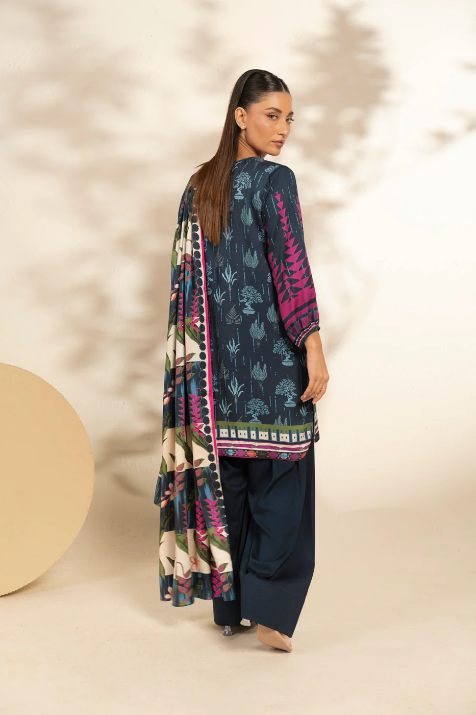 RTS | SHIRT, TROUSER & DUPATTA - Image 4
