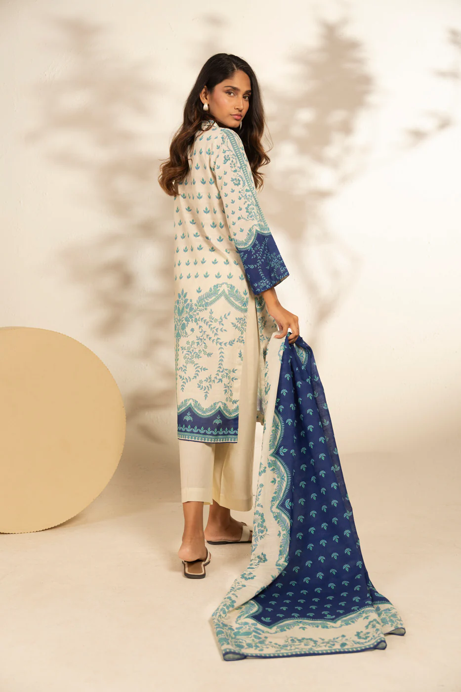 RTS | SHIRT, TROUSER & DUPATTA - Image 4