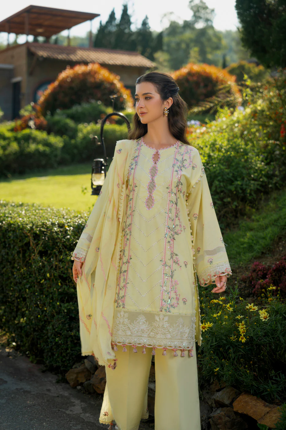 RTS | SHIRT, TROUSER & DUPATTA - Image 2