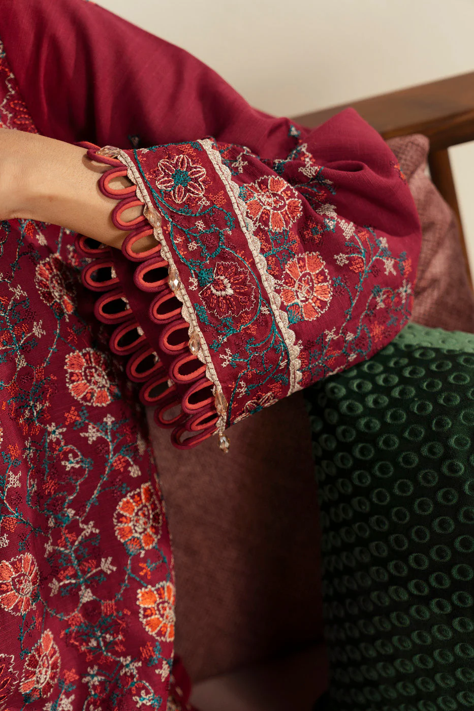 RTS | SHIRT, TROUSER & SHAWL - Image 4