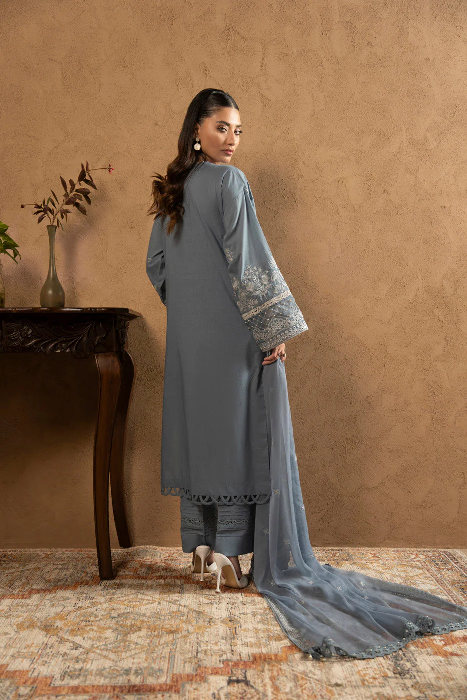 RTS | SHIRT, TROUSER & DUPATTA - Image 4