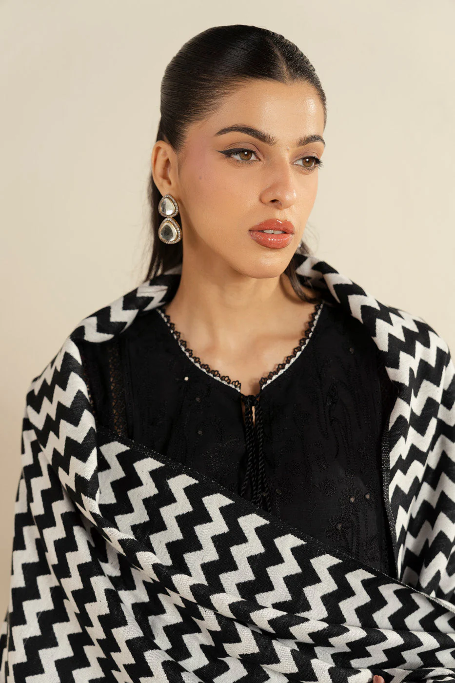 RTS | SHIRT, TROUSER & SHAWL - Image 3