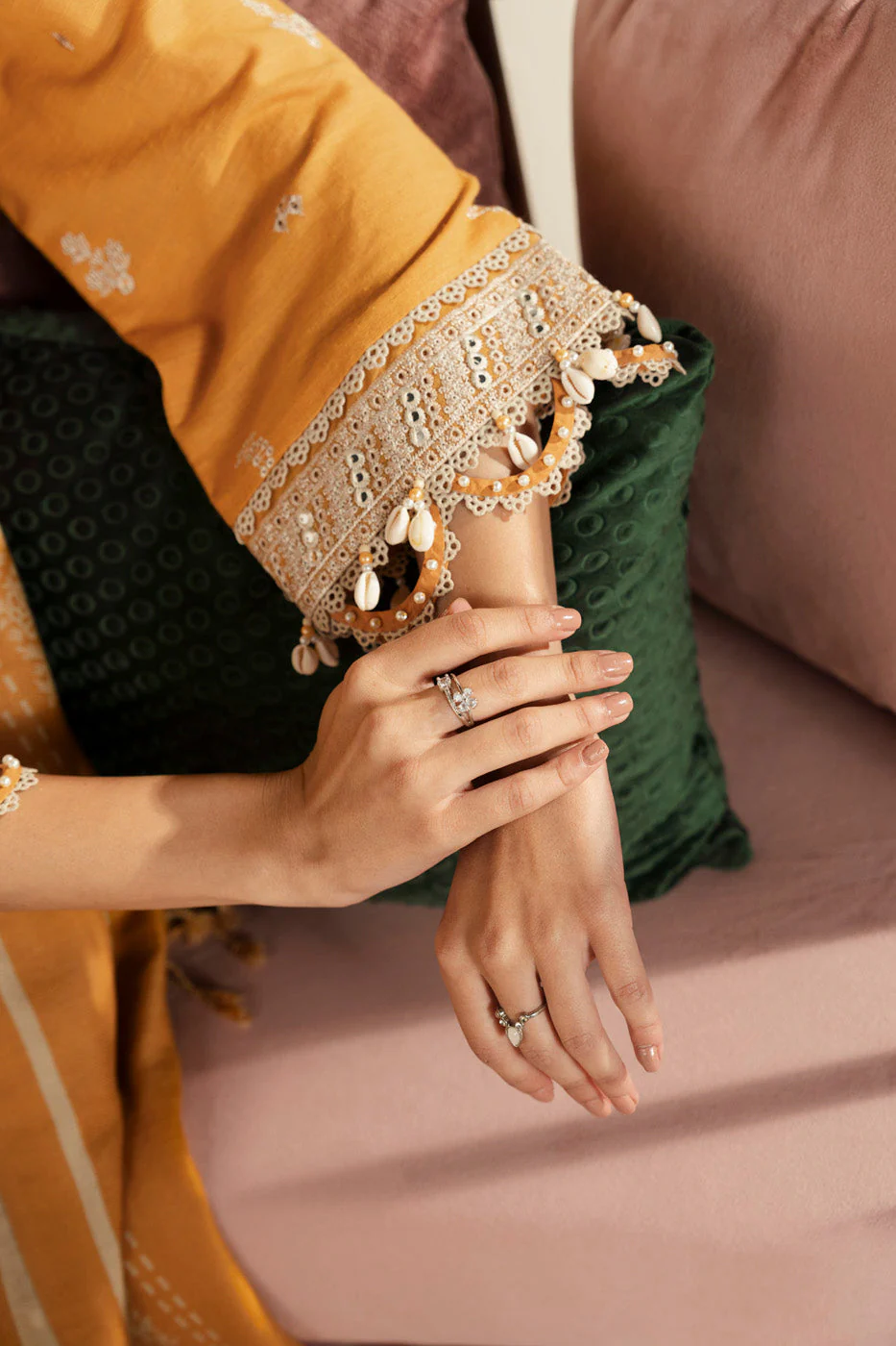 RTS | SHIRT, TROUSER & SHAWL - Image 3