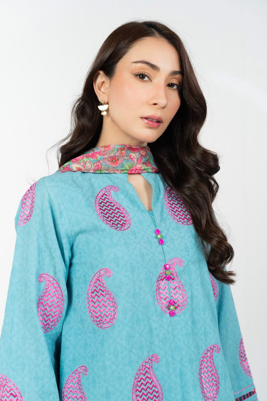 RTS | SHIRT, TROUSER & DUPATTA - Image 3