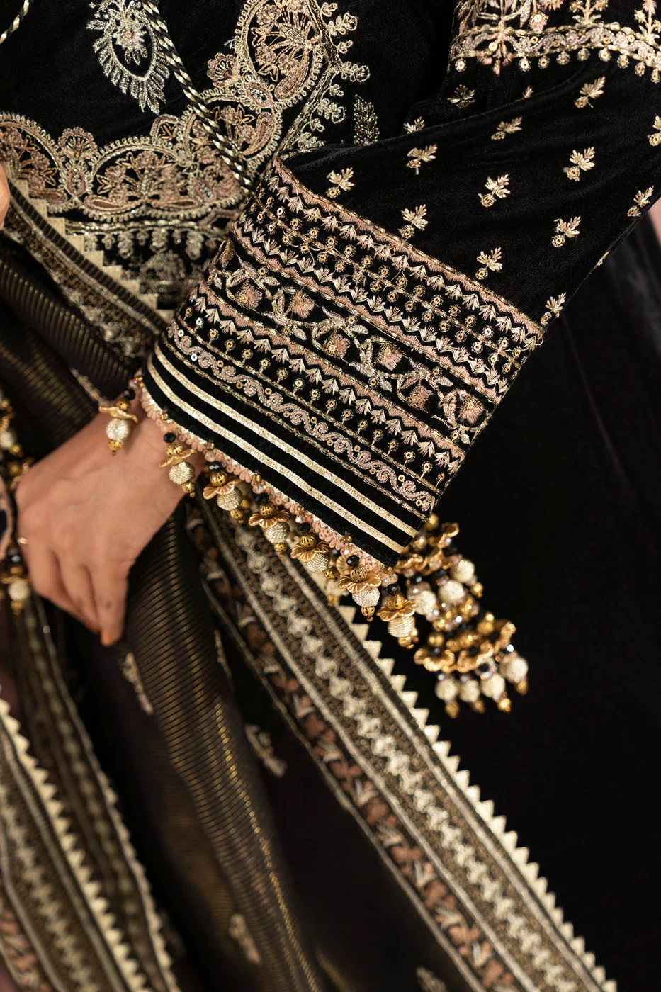 RTS | SHIRT, TROUSER, DUPATTA - Image 3