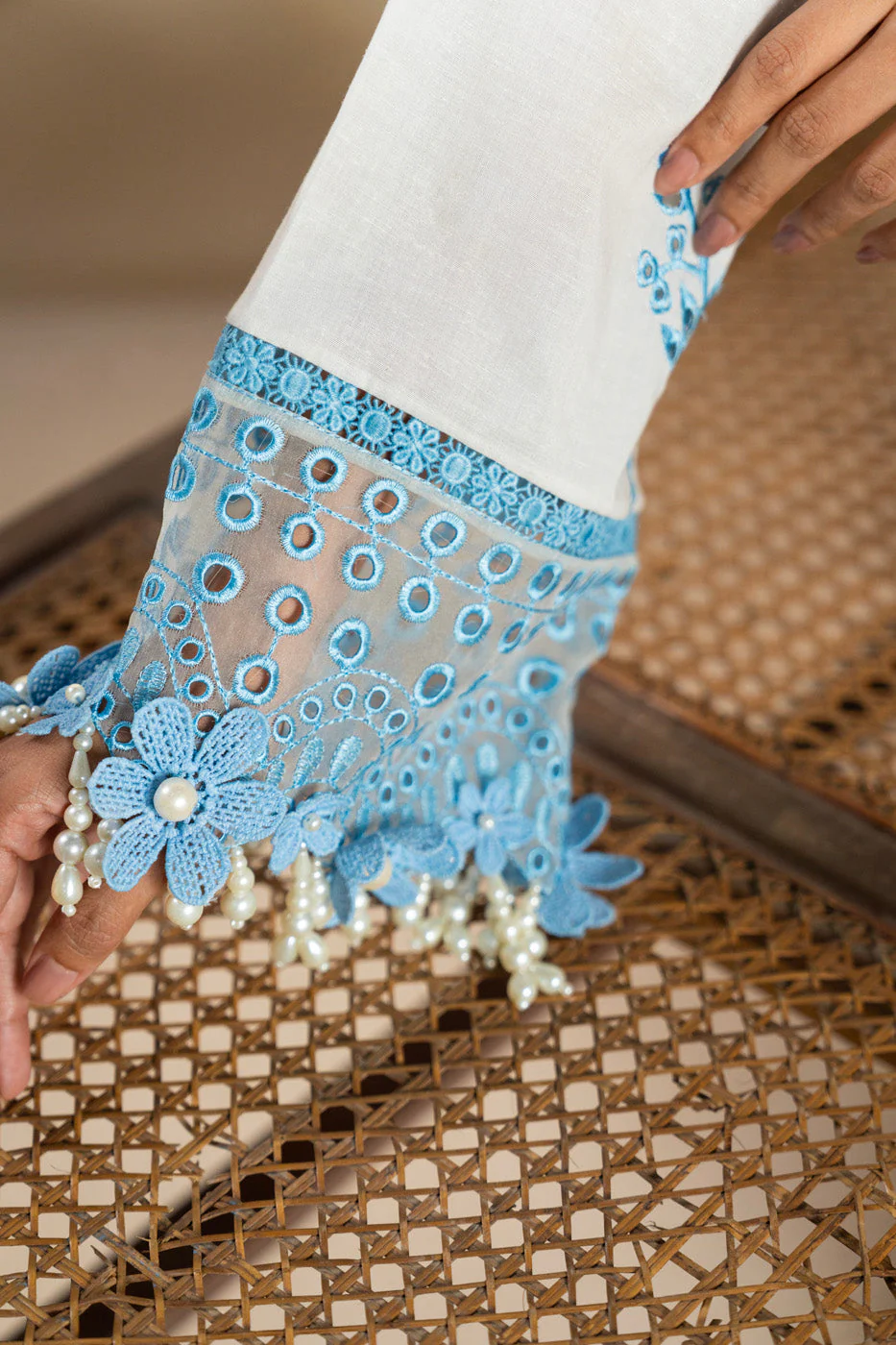RTS | SHIRT, TROUSER & DUPATTA - Image 4