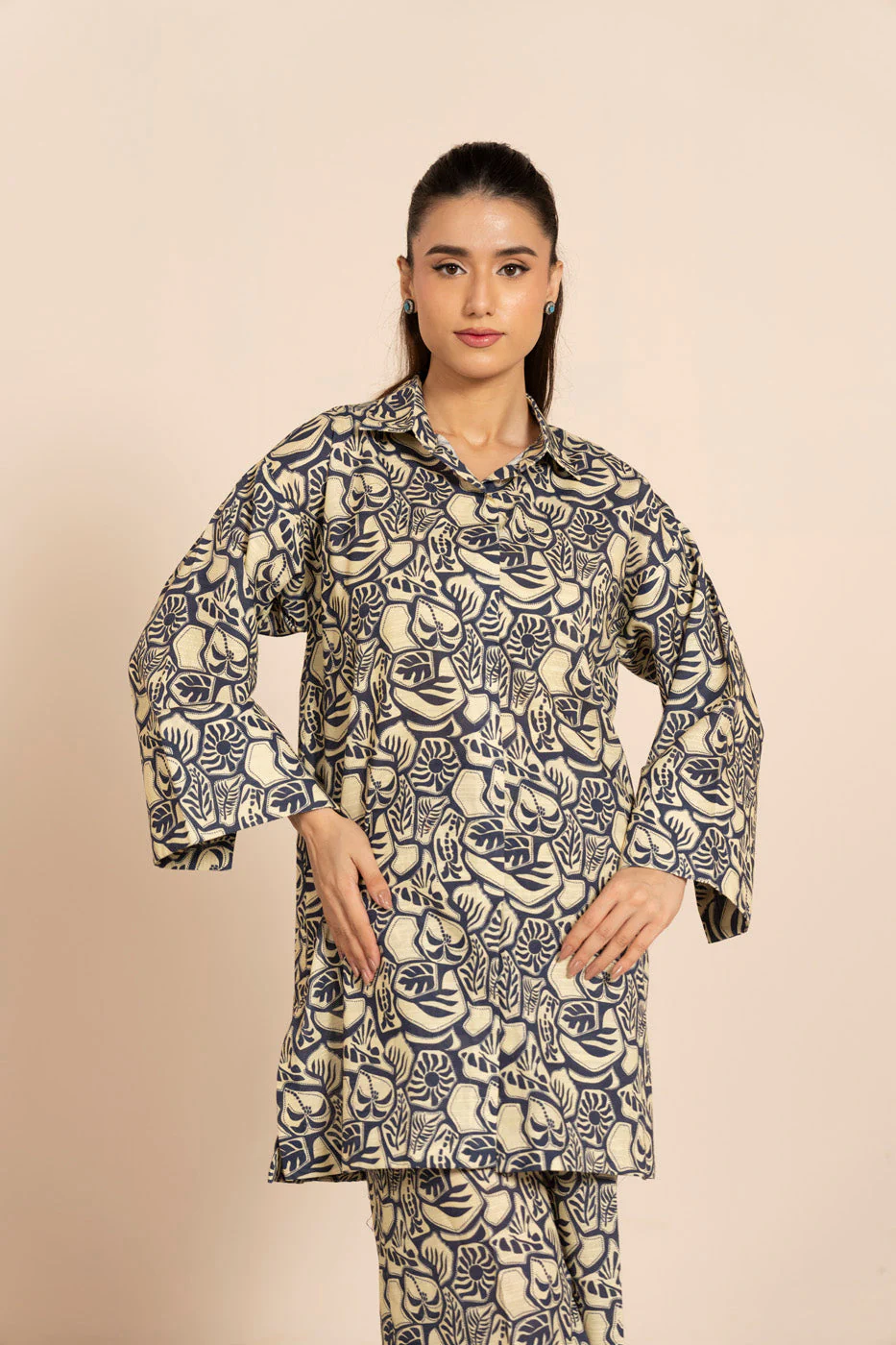 RTS | SHIRT & TROUSER - Image 2