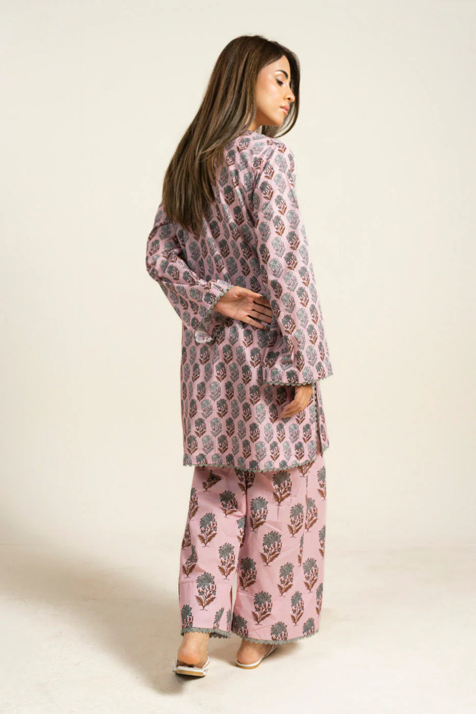 RTS | SHIRT & TROUSER - Image 4