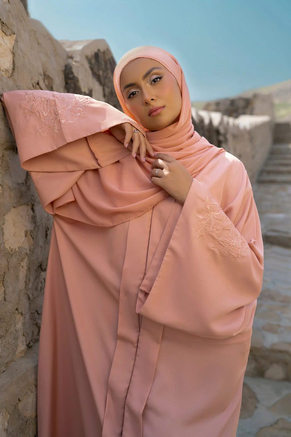 RTW | ABAYA & STOLE - Image 4