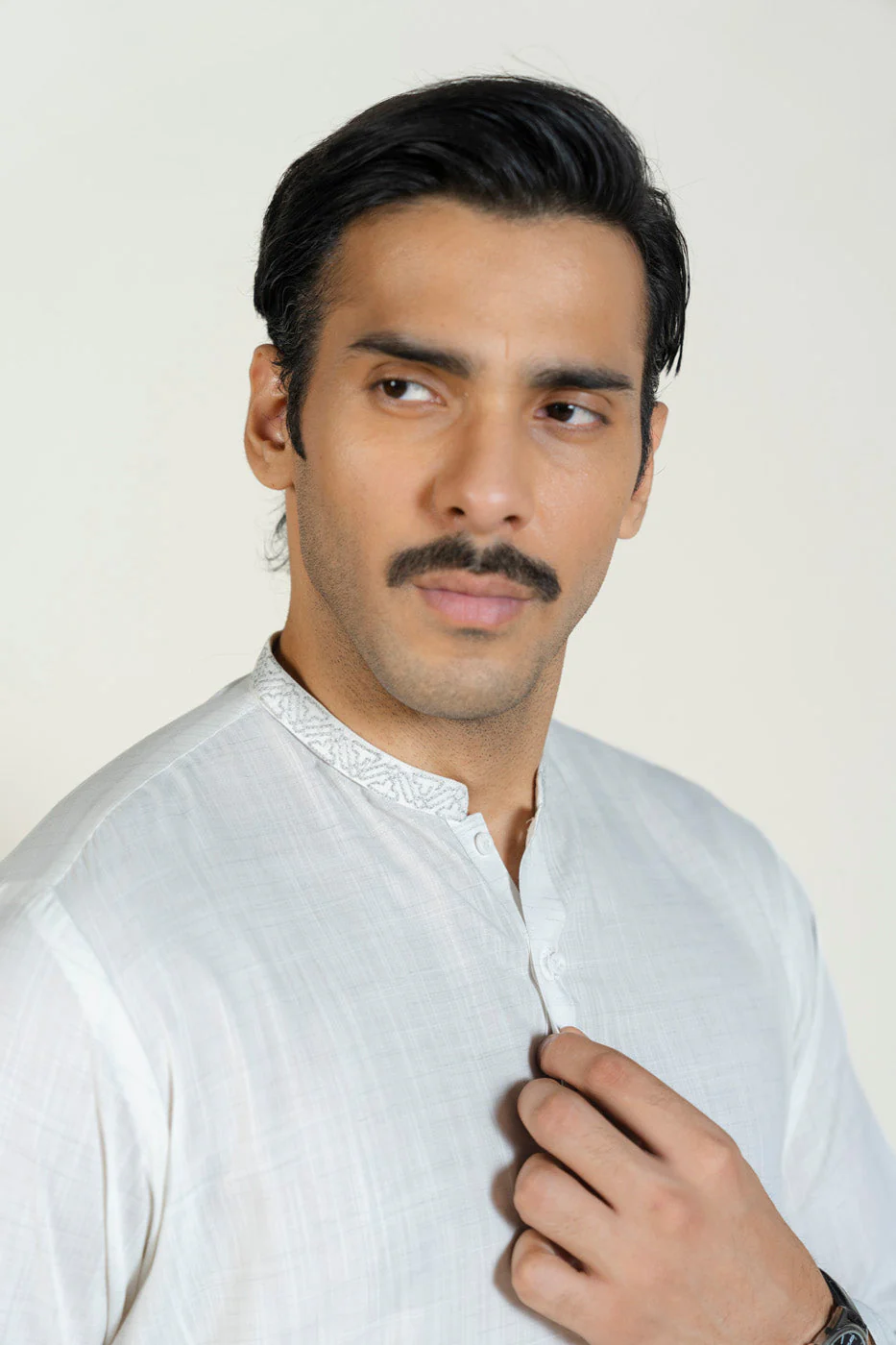 RTW | KURTA & TROUSER - Image 3