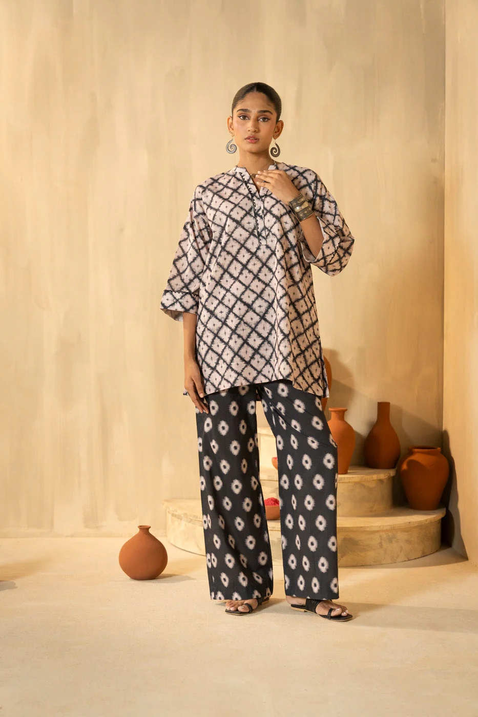RTW | SHIRT & BOOTCUT PANT