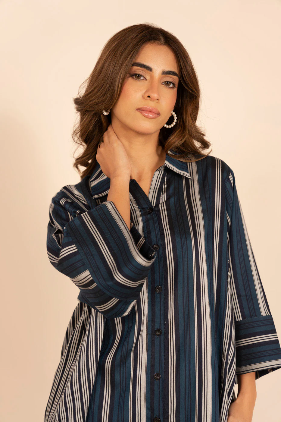 RTW | SHIRT - Image 2
