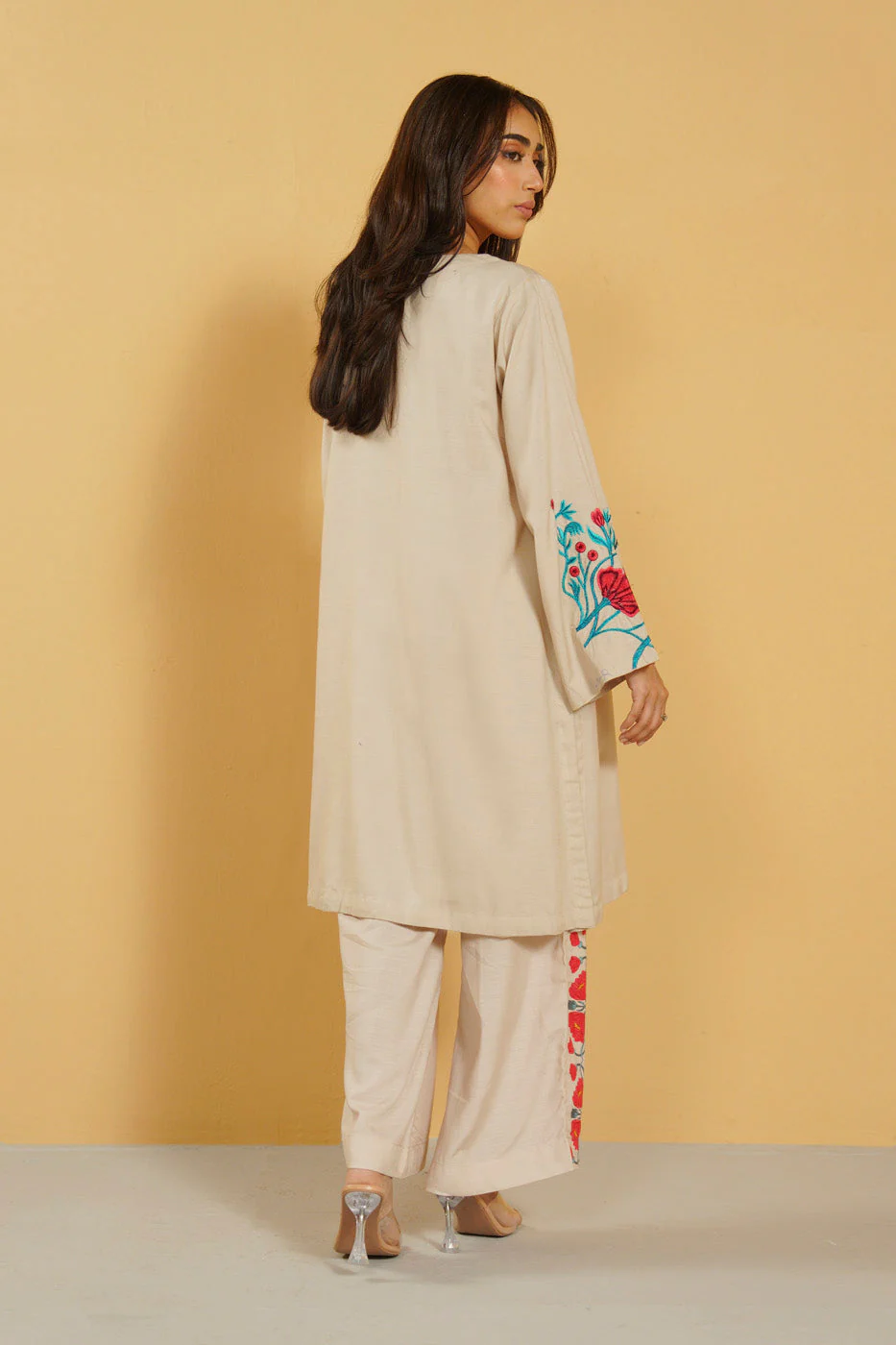 RTW | SHIRT - Image 2
