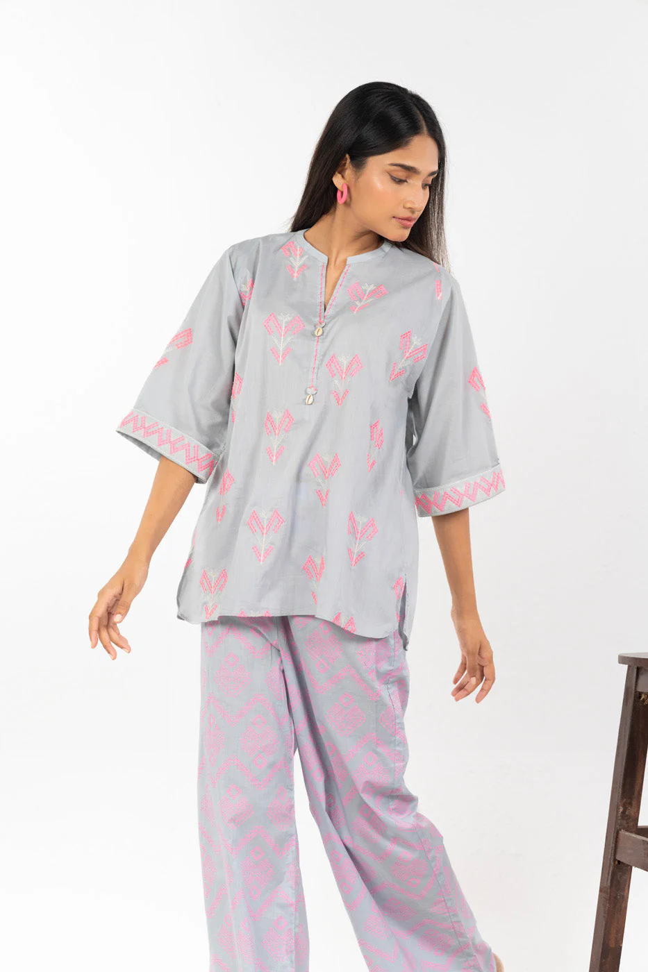 RTW  | SHIRT - Image 2
