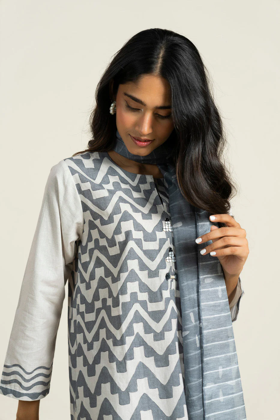 RTW | SHIRT, CULOTTE & DUPATTA - Image 3