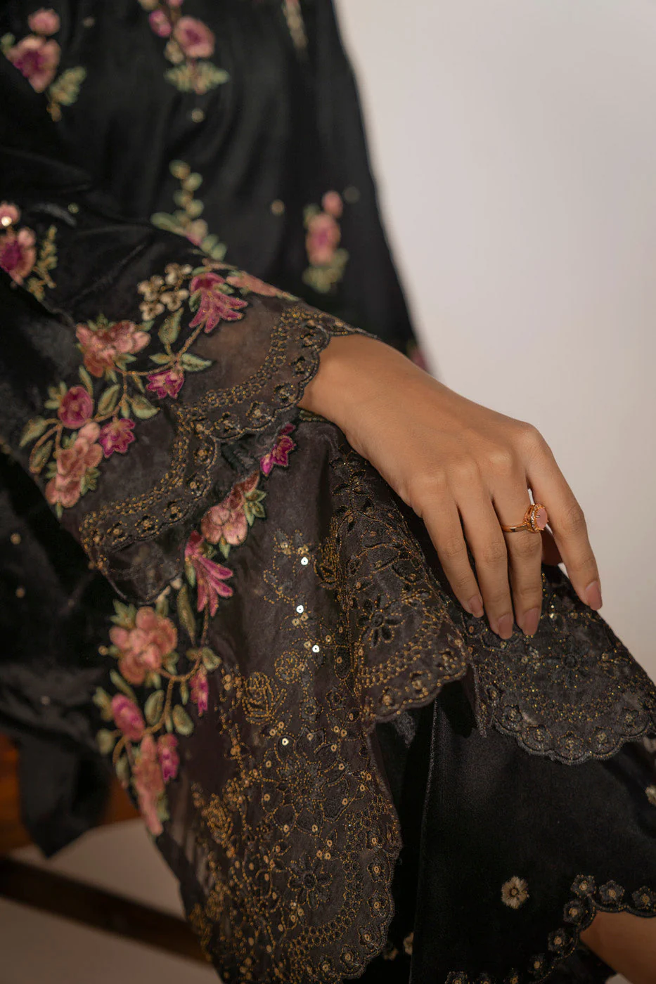 RTW | SHIRT, CULOTTE & DUPATTA - Image 3