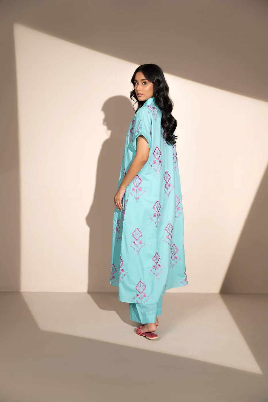 RTW | SHIRT - Image 4
