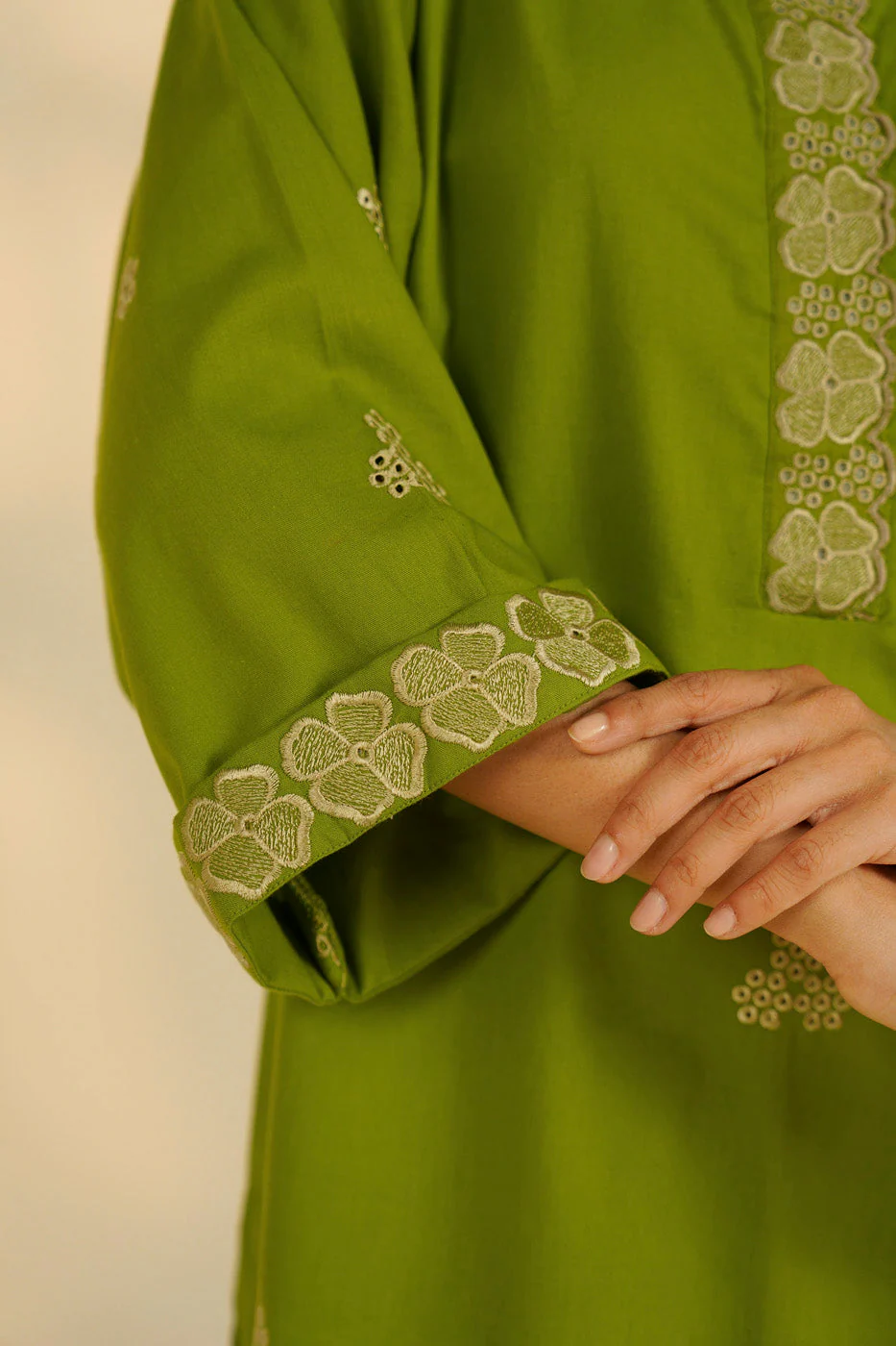 RTW | SHIRT & SHALWAR - Image 4