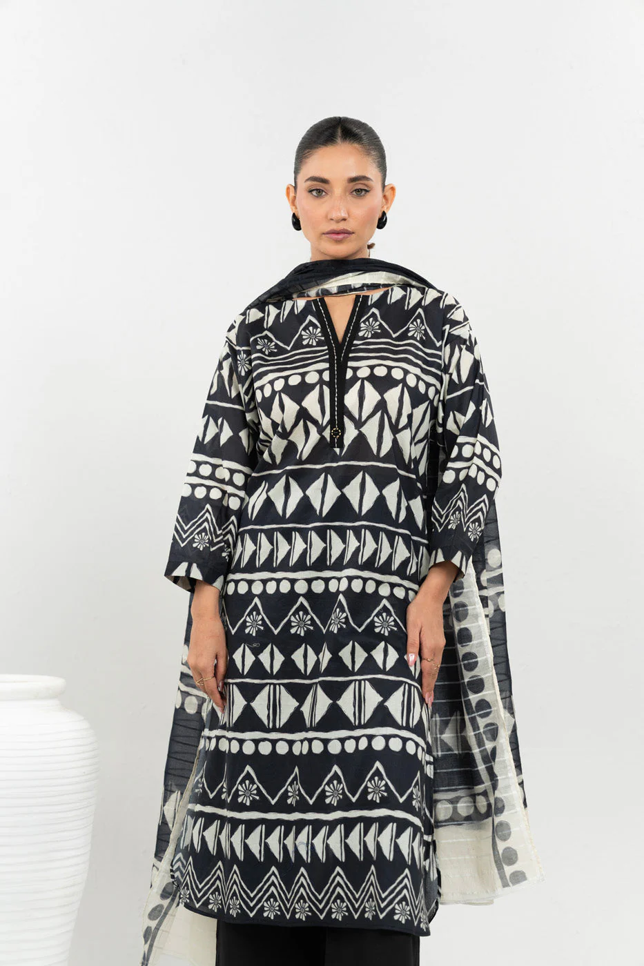 RTW | SHIRT, TROUSER & DUPATTA - Image 2