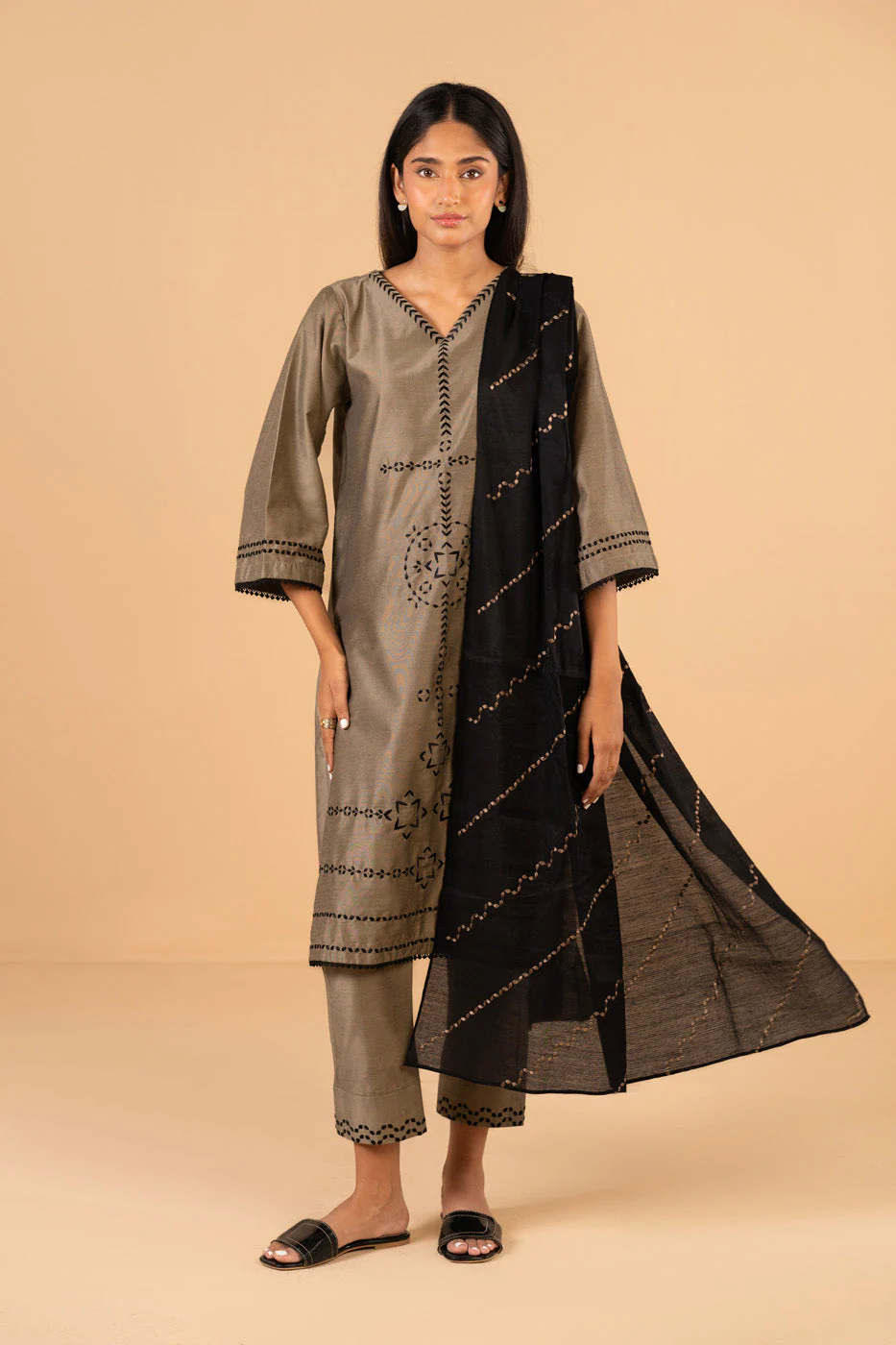 RTW | SHIRT, TROUSER & DUPATTA