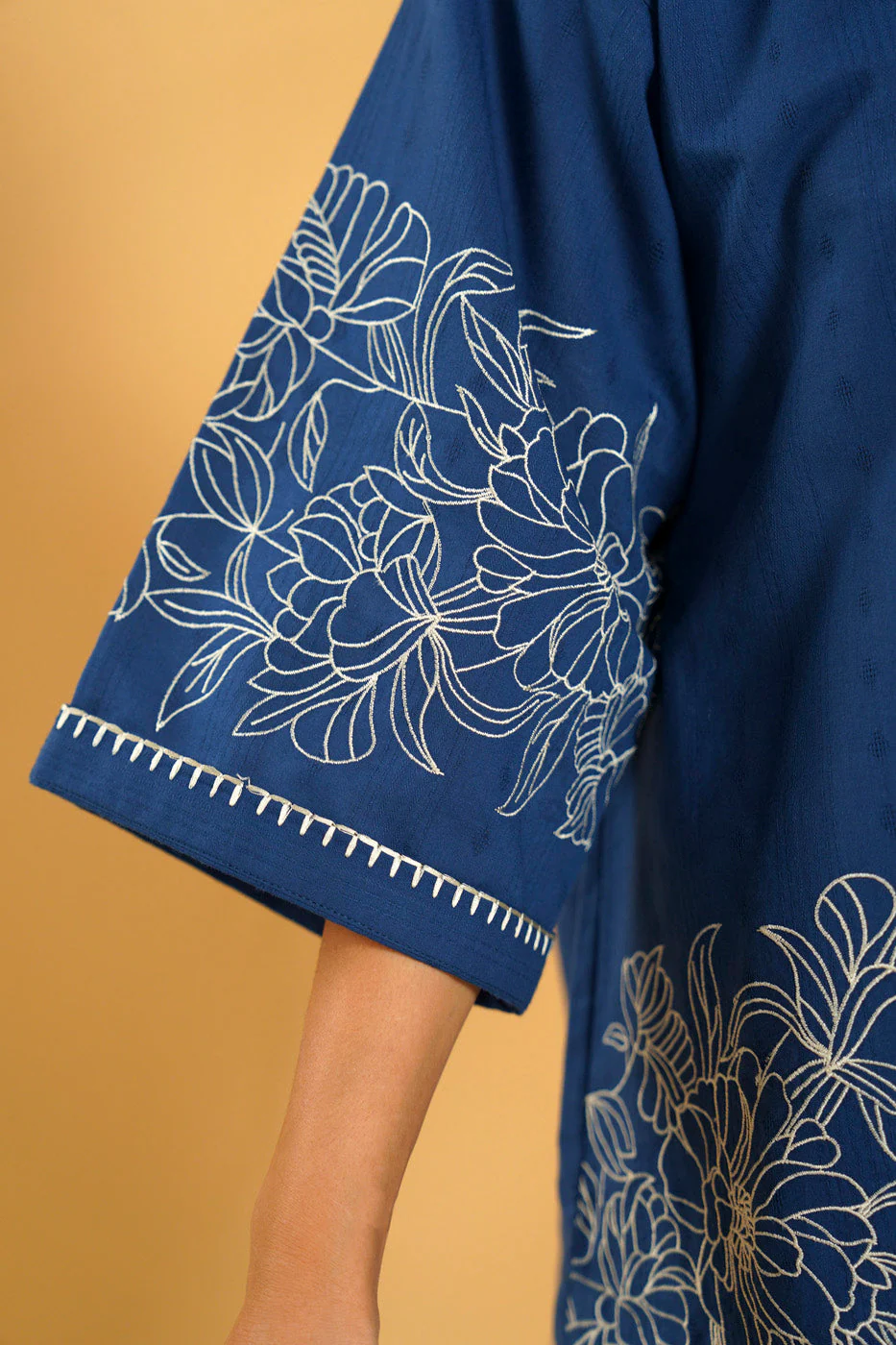 RTW | SHIRT & TROUSER - Image 4