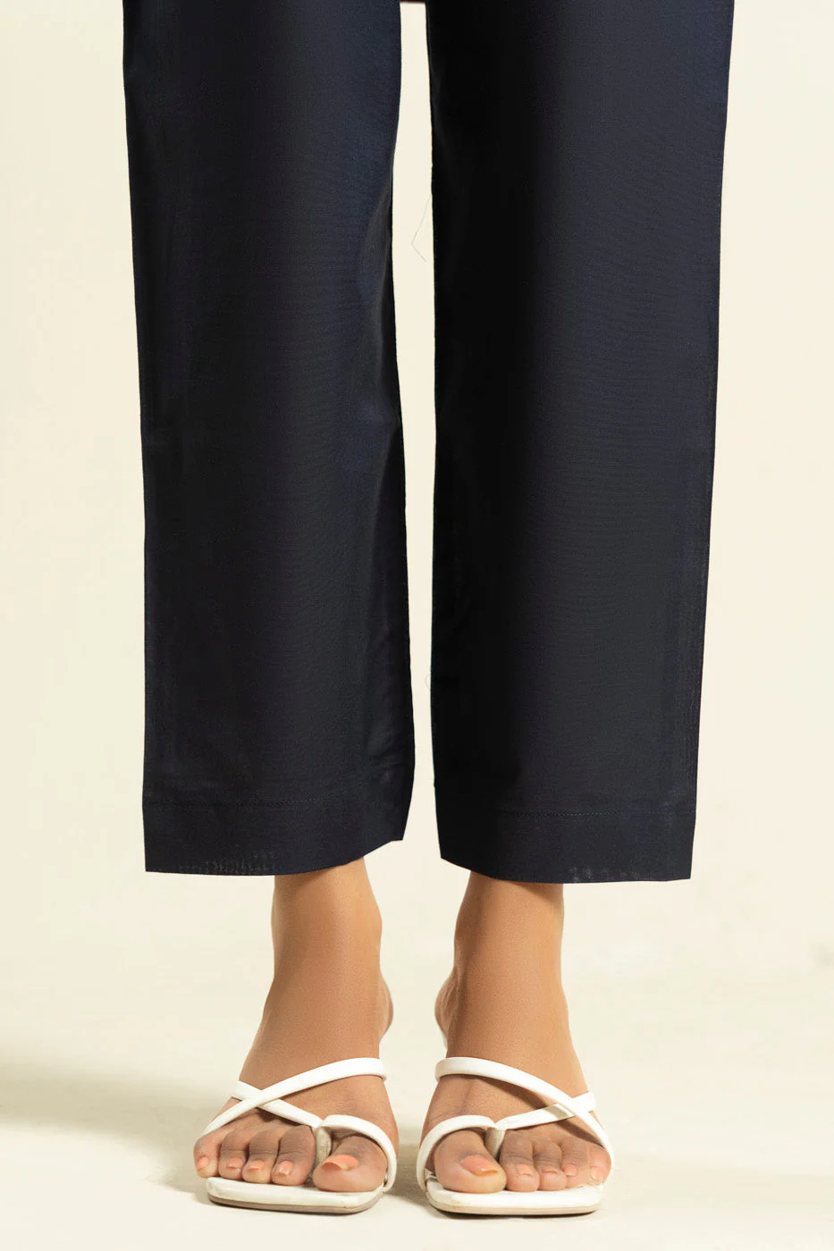 RTW | TROUSER - Image 2