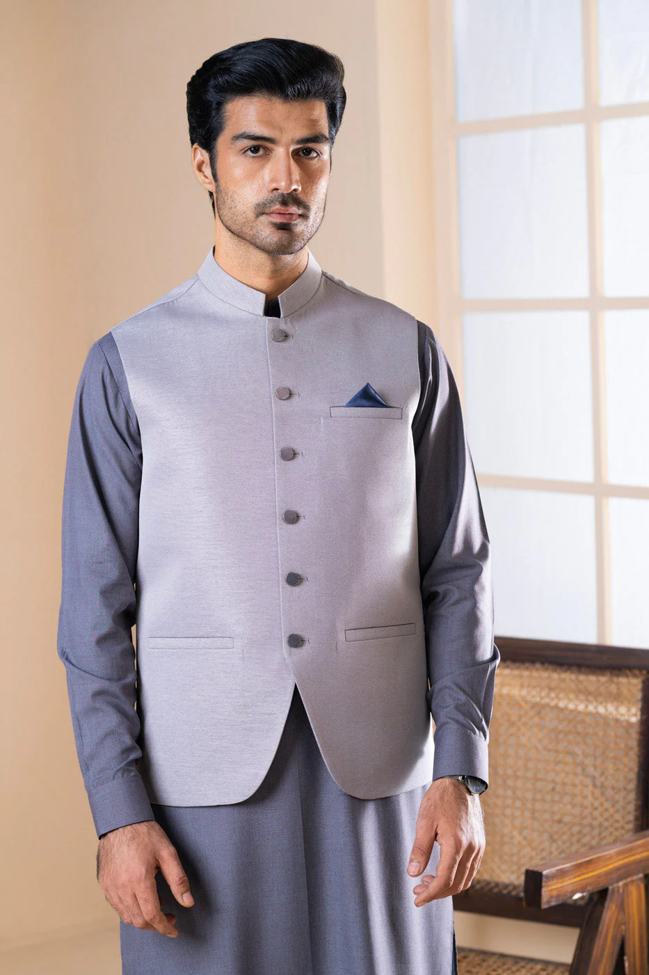 RTW | WAISTCOAT - Image 2