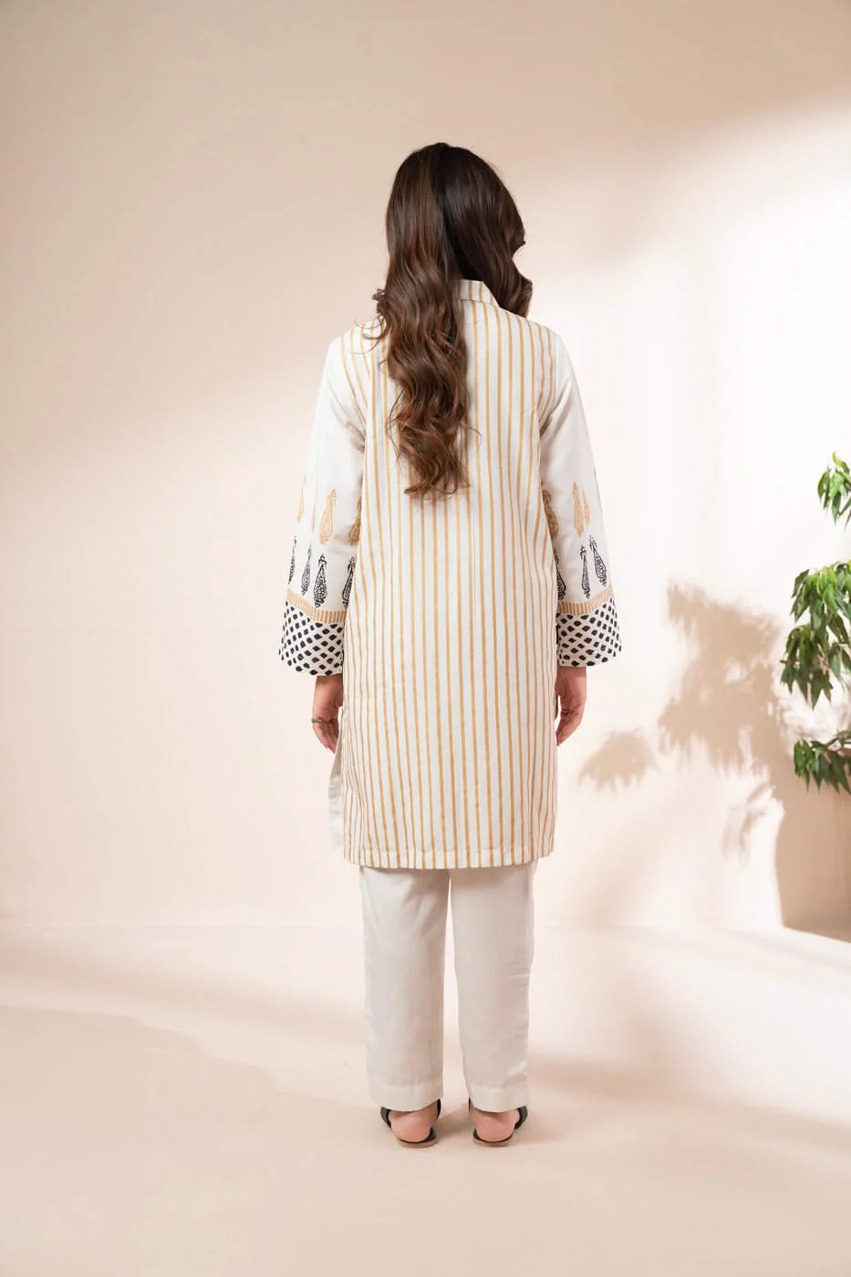 RTW | SHIRT & TROUSER - Image 4