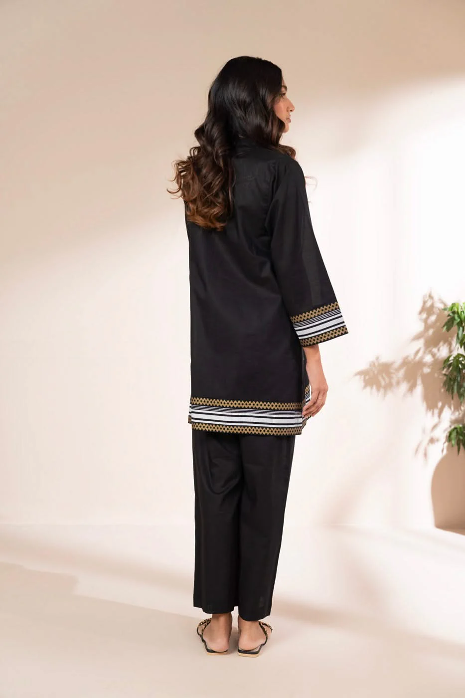 RTW | SHIRT - Image 4